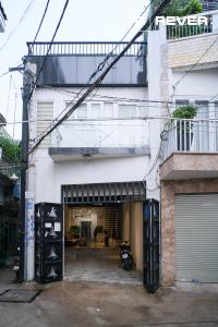 Bán nhà hẻm Q. Bình Thạnh, diện tích 4.7x17.7m, sổ hồng chính chủ.