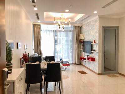 Căn hộ Vinhomes Central Park, Quận Bình Thạnh Căn hộ Vinhomes Central Park tầng 8, đầy đủ nội thất và tiện ích.