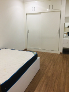 Căn hộ Vinhomes Central Park, Quận Bình Thạnh Căn hộ Vinhomes Central Park tầng 24 thiết kế 3 phòng ngủ, đầy đủ nội thất.