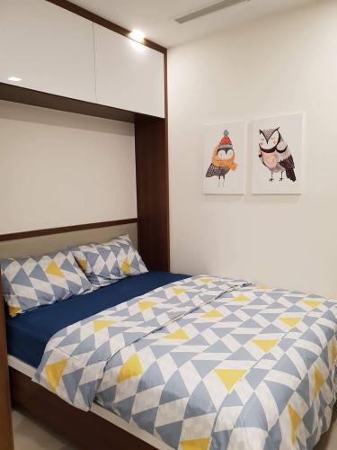 Không gian căn hộ Vinhomes Golden River, Quận 1 Căn hộ Vinhomes Golden River đầy đủ nội thất, tầng cao view thoáng mát.