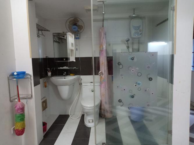 Phòng tắm Nhà phố 372/46 Điện Biên Phủ NHÀ PHỐ HẺM 3M HƯỚNG NAM, THÔNG ĐƯỜNG ĐIỆN BIÊN PHÚ. 