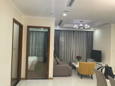 Căn hộ Vinhomes Central Park, Quận Bình Thạnh Căn hộ Vinhomes Central Park tầng 34, diện tích 86.4m2 đầy đủ nội thất.