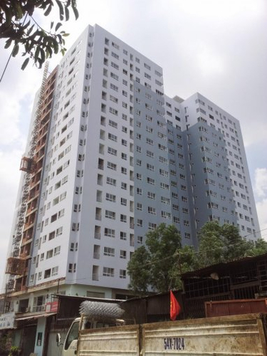 Căn hộ Saigon Town, Quận Tân Phú Căn hộ Saigon Town tầng 19, đầy đủ nội thất và tiện ích.