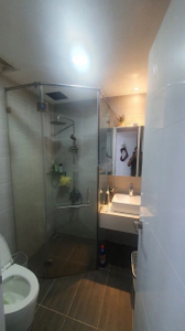  Căn hộ Wilton Tower tầng 20 ban công hướng Đông Bắc, đầy đủ nội thất.