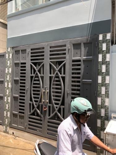 hẻm 1,5m nhà phố quận 1 Nhà hẻm Quận 1 diện tích 3x8m, pháp lý sổ hồng chính chủ.