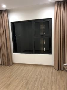 View Vinhomes Grand Park Quận 9 Căn hộ Vinhomes Grand Park tầng trung mát mẻ, đón view nội khu.