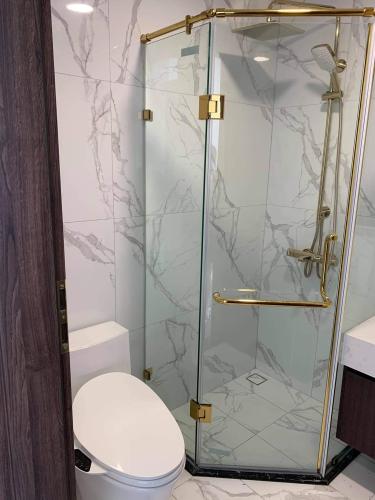 Phòng tắm căn hộ Sunshine City SaiGon, Quận 7 Căn hộ Sunshine City Saigon tầng 7 gồm 2 phòng ngủ, nội thất cơ bản.