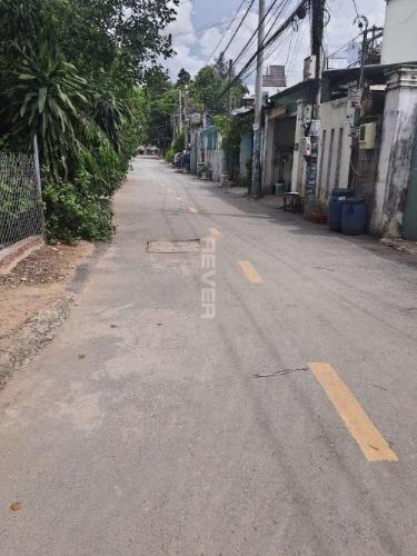 Nhà phố đường số 3, Quận 9 Nhà phố diện tích rộng 200m2, thích hợp đầu tư, sinh sống.