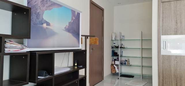 Căn hộ Vinhomes Central Park, Quận Bình Thạnh Căn hộ Vinhomes Central Park tầng 23 thiết kế hiện đại, view sông thoáng mát.