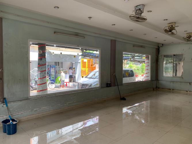 Không gian mặt bằng kinh doanh Quận 2 Mặt bằng kinh doanh Quận 2 diện tích 85m2, đường rộng 7m, tiện kinh doanh