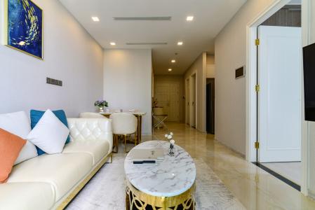 Phòng khách căn hộ Vinhomes Golden River Cho thuê officetel Vinhomes Golden River 2PN, diện tích 68m2, đầy đủ nội thất, view sông Sài Gòn