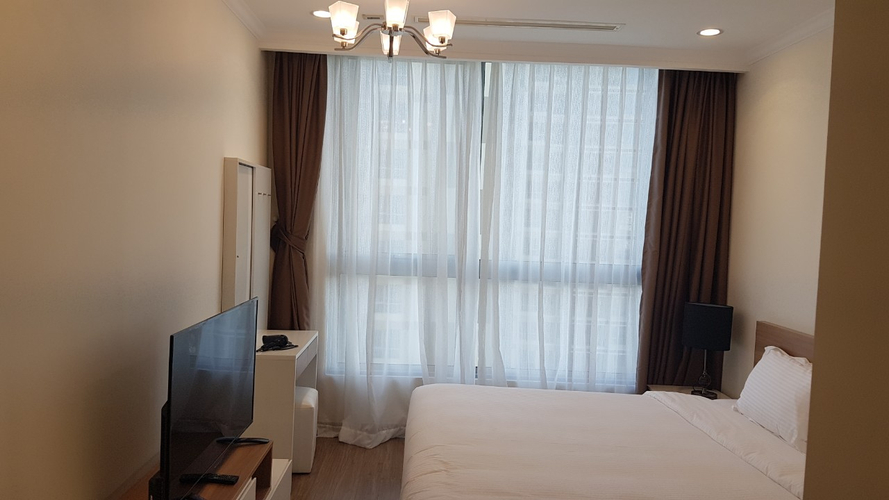 Căn hộ Vinhomes Central Park, Quận Bình Thạnh Căn hộ Vinhomes Central Park tầng 14 thiết kế kỹ lưỡng, đầy đủ nội thất.