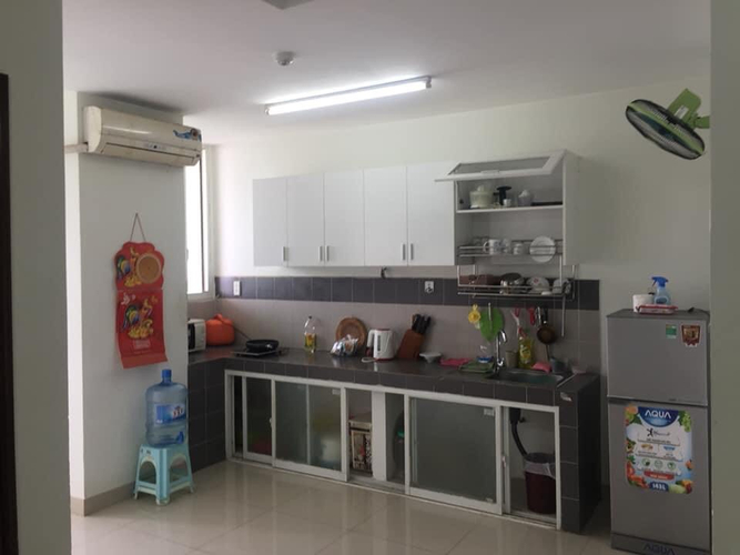 phòng bếp căn hộ Belleza Căn hộ Bellaza Apartment diện tích 70m2, không gian thoáng đãng.