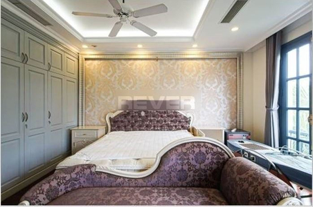 Biệt thự Quận 7 Biệt thự diện tích 250m2 thiết kế 1 trệt, 3 lầu và 1 tầng hầm để xe rộng rãi.