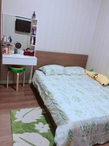 Phòng ngủ căn hộ Opal Garden, Thủ Đức Căn hộ tầng 4 Opal Garden cửa hướng Tây, đầy đủ nội thất.