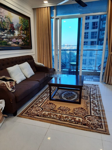 Căn hộ Vinhomes Central Park tầng 6 view sông và công viên rất đẹp.