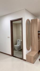 Căn hộ Hado Centrosa Garden , Quận 10 Căn hộ HaDo Centrosa Garden tầng 30 ban công rộng rãi, đón gió thoáng mát.