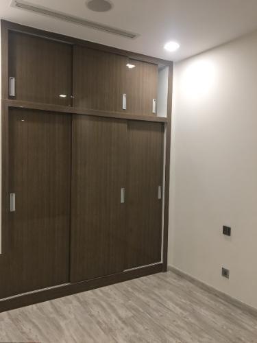 Phòng ngủ Vinhomes Golden River, Quận 1 Căn hộ 1 phòng ngủ Vinhomes Golden River, nội thất cơ bản.