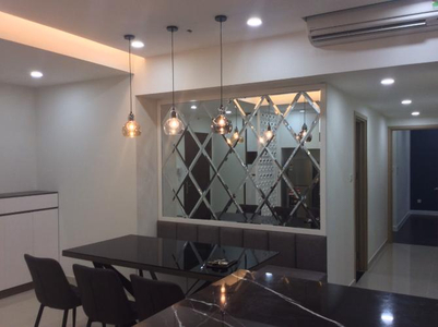 Căn hộ The Sun Avenue, Quận 2 Căn hộ The Sun Avenue tầng  15 có 3 phòng ngủ, đón view thoáng mát.