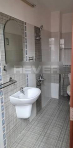 Nhà phố Quận Bình Thạnh Nhà phố mặt tiền đường Bùi Đình Túy, khu vực dân cư đông đúc.