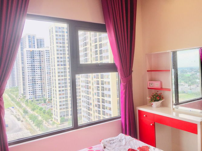 Căn hộ Vinhomes Grand Park, Quận 9 Căn hộ Vinhomes Grand Park tầng 14 có 2 phòng ngủ, đầy đủ nội thất.
