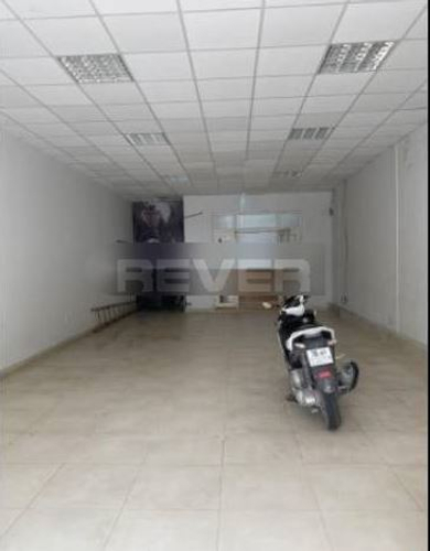 Nhà phố Quận 9 Nhà phố mặt tiền đường Số 297 kết cấu 1 trệt, 1 lửng chắc chắn.