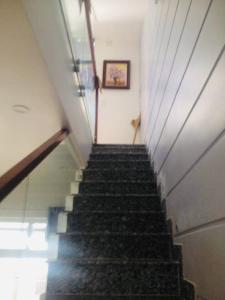 Nhà phố đường Đỗ Thừa Luông, Tân Phú Nhà phố hướng Đông hẻm xe hơi, nội thất đầy đủ có sổ hổng riêng.