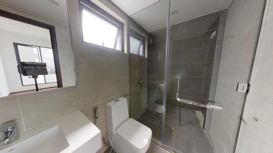 Toilet One Verandah Quận 2  Căn hộ One Verandah tầng trung, view sông mát mẻ.