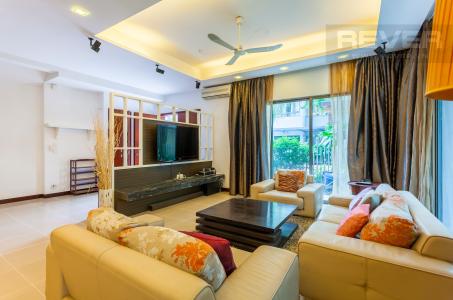 Phòng khách 1 Villa Compound Riviera Quận 2 thiết kế sang trọng, đầy đủ tiện nghi