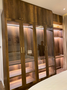 Căn hộ Saigon Pearl, Quận Bình Thạnh Căn hộ Saigon Pearl tầng 19 có 4 phòng ngủ, đầy đủ nội thất.