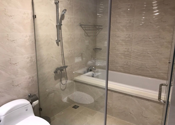 Căn hộ Vinhomes Central Park, Quận Bình Thạnh Căn hộ cao cấp Vinhomes Central Park tầng 29, bàn giao đầy đủ nội thất.