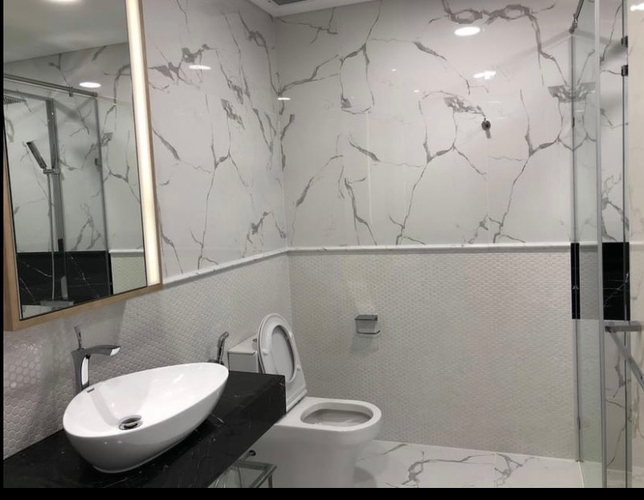 Căn hộ Sunwah Pearl, Quận Bình Thạnh Căn hộ Sunwah Pearl tầng 20 diện tích 131m2, khu vực dân cư đông đúc.