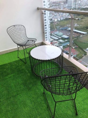 Căn hộ River Panorama, Quận 7 Căn hộ River Panorama tầng 32 ban công hướng Nam thoáng mát.