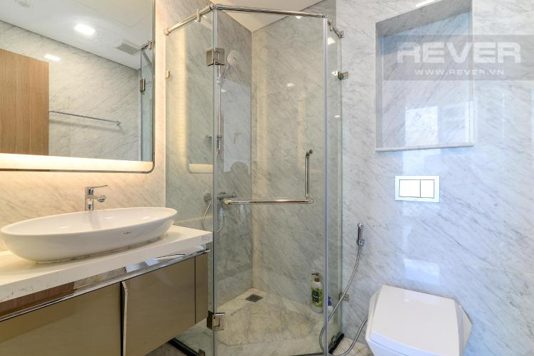 Căn hộ Vinhomes Central Park, Quận Bình Thạnh Căn hộ Vinhomes Central Park tầng 17 view thoáng mát, cửa hướng Đông Bắc.