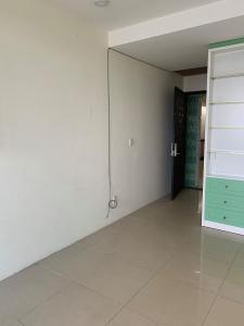 Không gian căn hộ Hoàng Kim Thế Gia, Bình Tân Căn hộ Hoàng Kim Thế Gia view thành phố sầm uất, nội thất cơ bản.