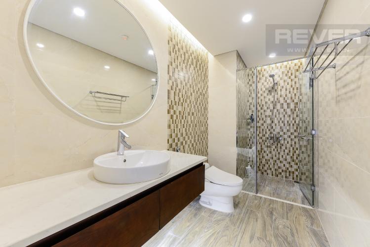 Phòng tắm 2 Căn hộ Vinhomes Central Park tầng thấp C1 thiết kế đẹp, đầy đủ tiện nghi