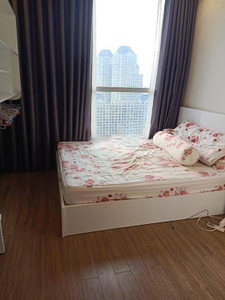 Căn hộ Vinhomes Central Park, Quận Bình Thạnh Căn hộ Vinhomes Central Park tầng 18 diện tích 81m2, đầy đủ nội thất.