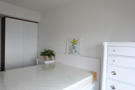 Căn hộ Saigon Royal, Quận 4 Căn hộ Saigon Royal tầng 19 cửa hướng Đông Nam, view đón gió mát.