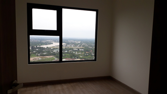 Căn hộ Vinhomes Grand Park, Quận 9 Căn hộ Vinhomes Grand Park tầng 30 view sông Tắc, đón gió thoáng mát.