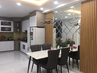 Bếp Saigon South Residence  Căn hộ Saigon South Residence tầng trung, thiết kế hiện đại tinh tế.