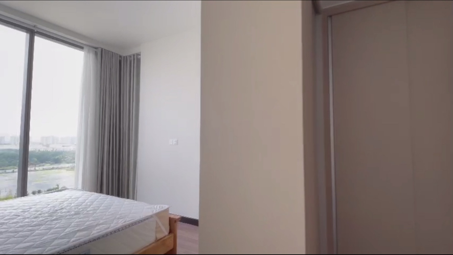 Căn hộ Empire City, Quận 2 Căn hộ Empire City có 2 phòng ngủ, nội thất cơ bản.