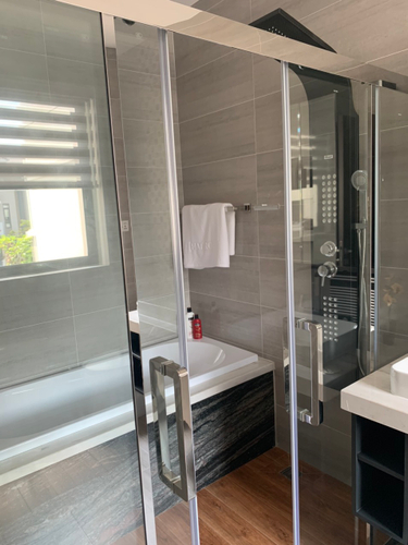 Biệt thự Huyện Nhà Bè Biêt thự khu NineSouth diện tích 140m2, bàn giao nhà đầy đủ nội thất.