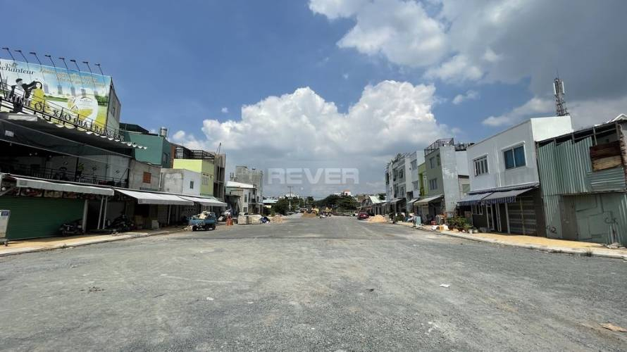 Đất nền Quận Bình Thạnh Đất mặt tiền kênh đường Đặng Thuỳ Trâm, cách trường ĐH Văn Láng 30m.