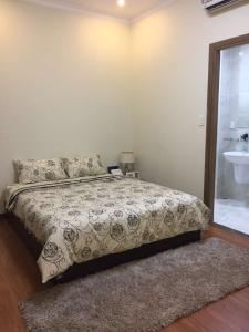 Nhà mẫu căn hộ Green Hill Apartment , Quận Bình Tân Căn hộ Green Hills Apartment tầng 6 view thoáng mát, nội thất cơ bản.