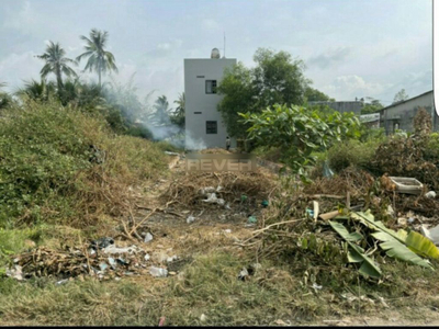 Đất nền Quận 9 Đất nền mặt tiền đường Cầu Đình diện tích 119.7m2, có sổ hồng riêng.