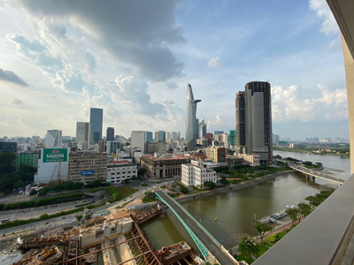 View căn hộ Saigon Royal, Quận 4 Căn hộ Saigon Royal tầng 15 thiết kế hiện đại, đầy đủ nội thất.