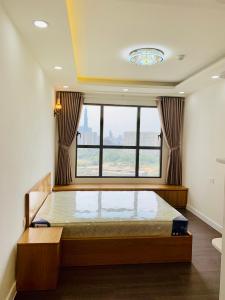 phòng ngủ mới làm lại Căn hộ The Sun Avenue Cho thuê căn hộ đầy đủ nội thất The Sun Avenue, view hồ bơi nội khu