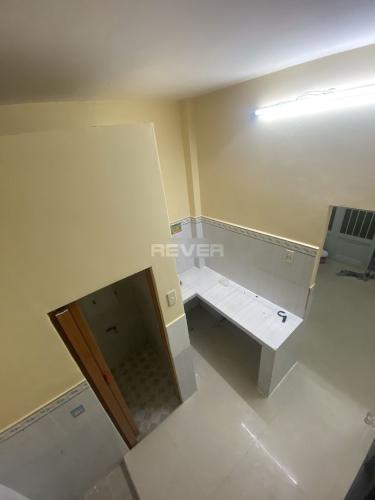 Nhà phố Quận 7 Nhà hẻm đường Trần Xuân Soạn, kết cấu 1 trệt 1 lầu đúc, có sổ hồng riêng.