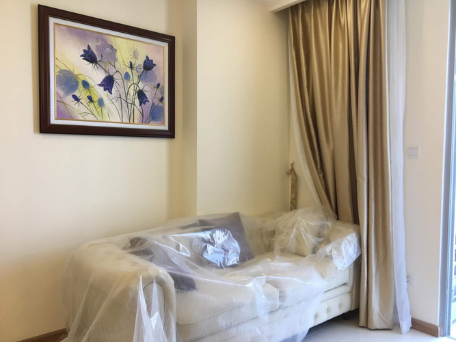 Căn Officetel Vinhomes Central Park, Quận Bình Thạnh Officetel Vinhomes Central Park tầng 12 có 1 phòng ngủ, đầy đủ nội thất.