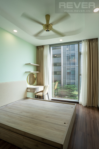 Căn hộ Empire City, Quận 2 Căn hộ Empire City tầng 03 đầy đủ nội thất, view đón gió thoáng mát.